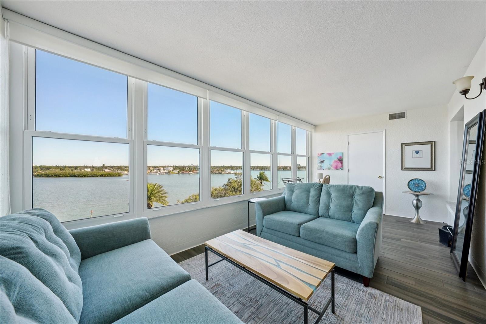 1847 SHORE DR S #711 — photo 20