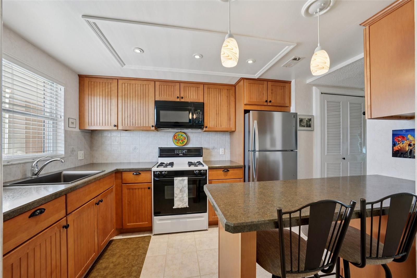 1847 SHORE DR S #711 — photo 7