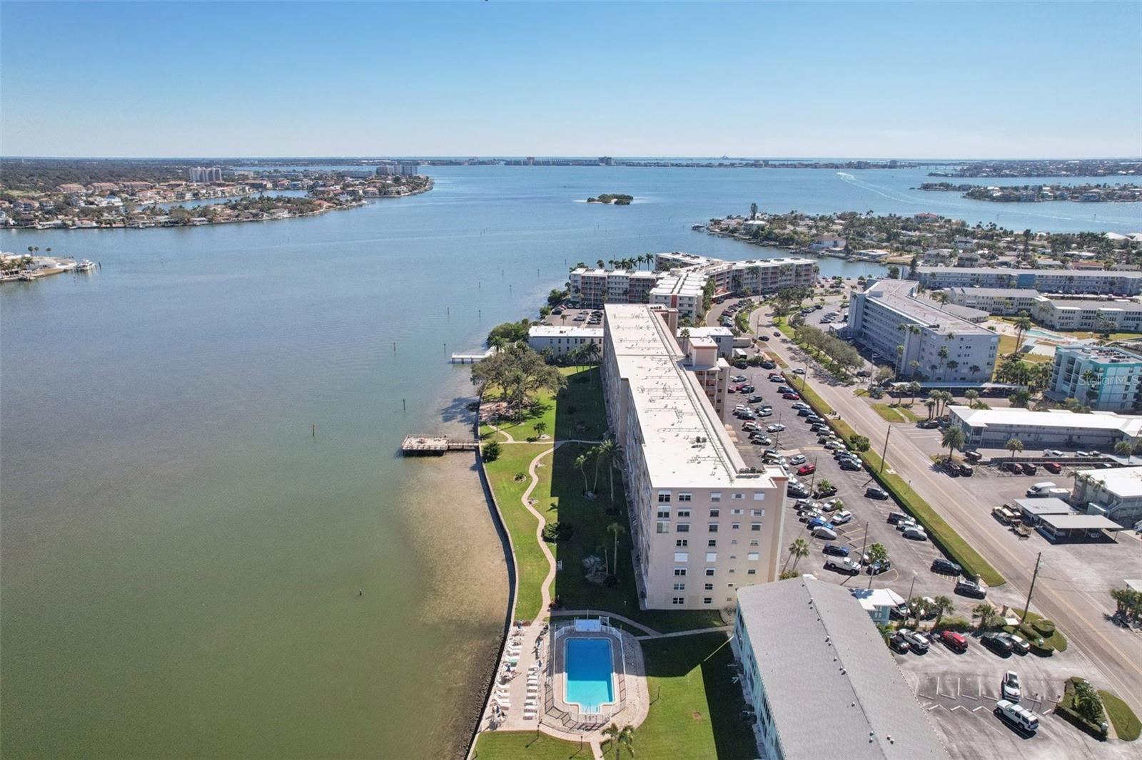 1847 SHORE DR S #711 — photo 33