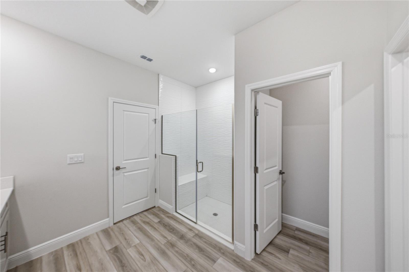 12253 CATTLESIDE DR — photo 53