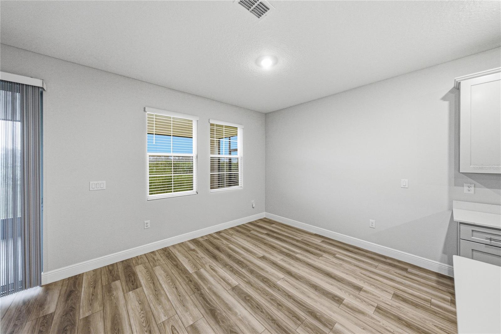 12253 CATTLESIDE DR — photo 38