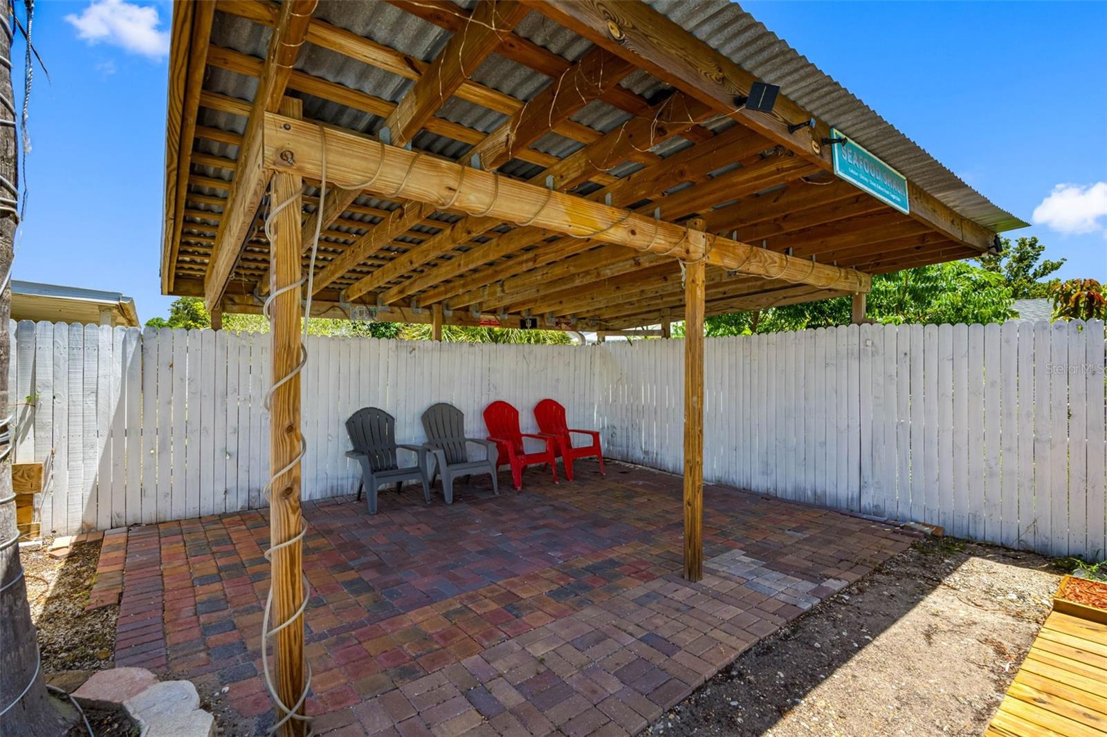 1036 VIKING DR — photo 22
