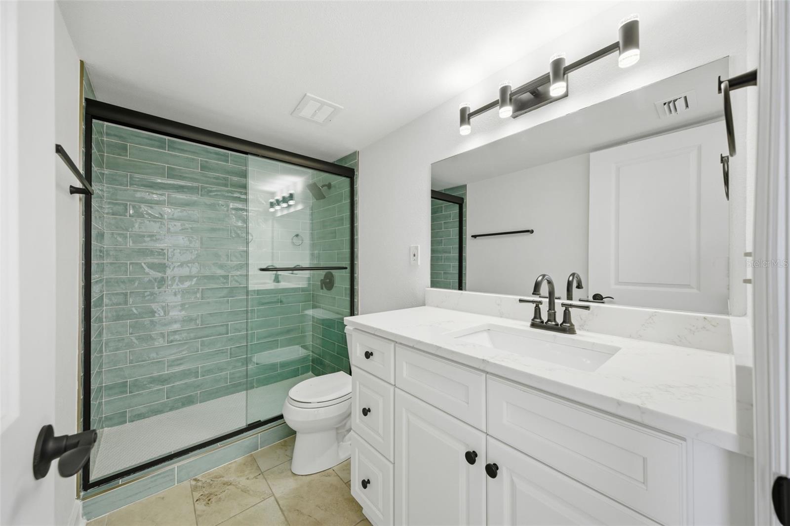 7465 BAY ISLAND DR S #112 — photo 17