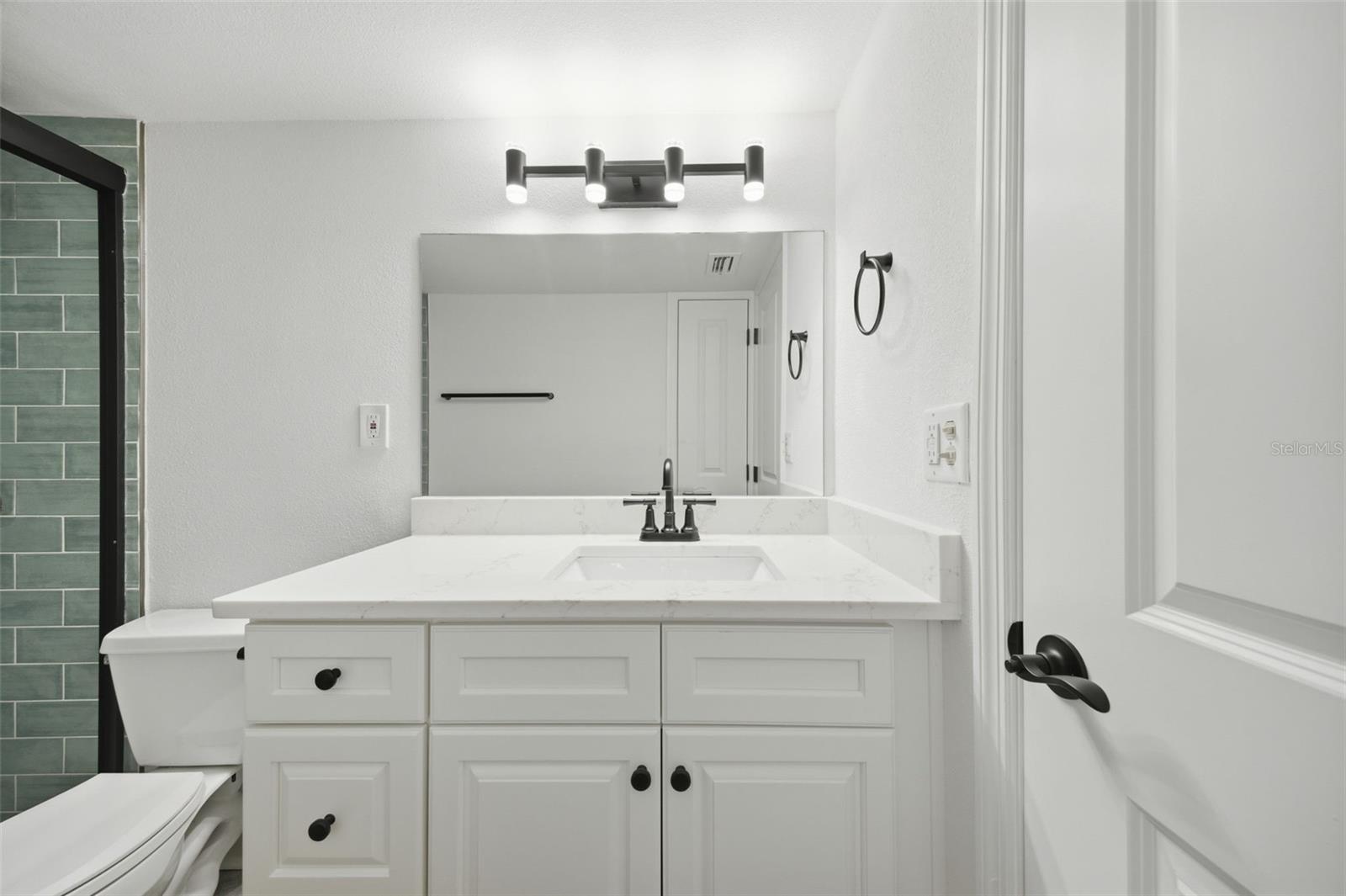 7465 BAY ISLAND DR S #112 — photo 19