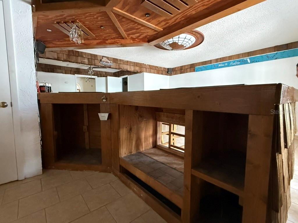 7637 HATTERAS DR — photo 15