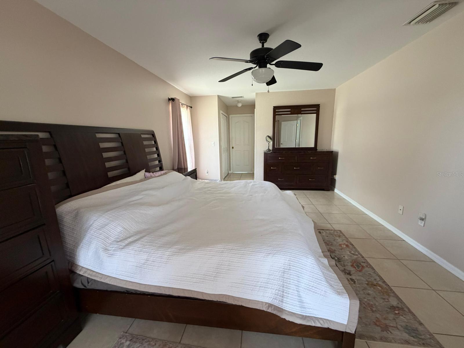 2204 SPARKLE LN — photo 40