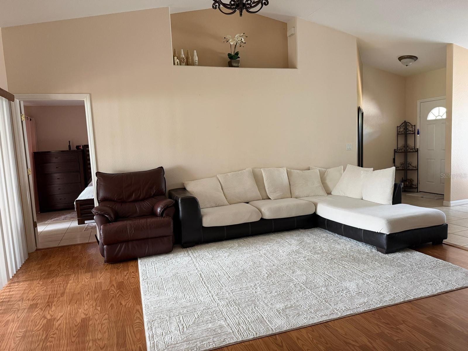 2204 SPARKLE LN — photo 39