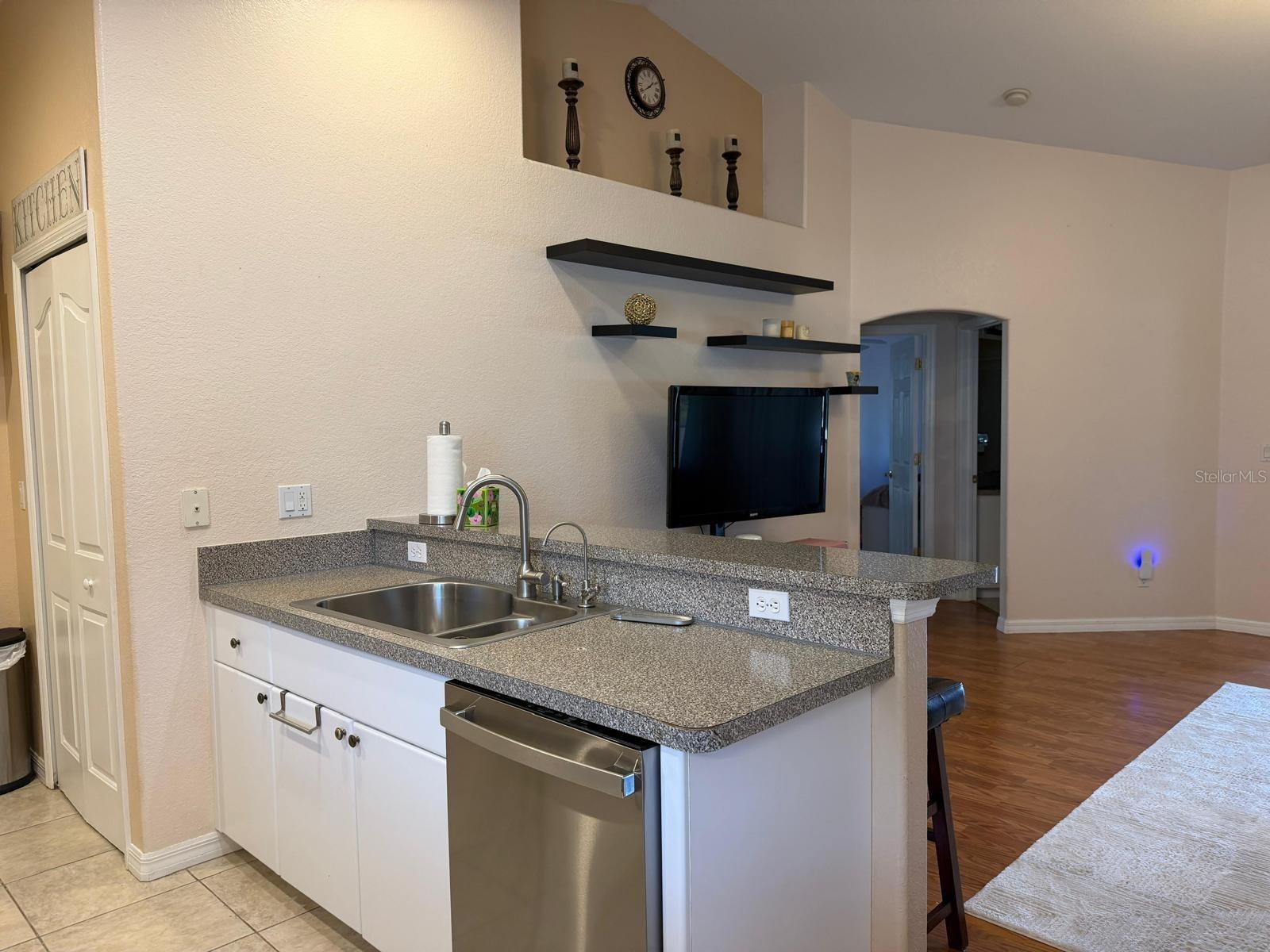2204 SPARKLE LN — photo 31