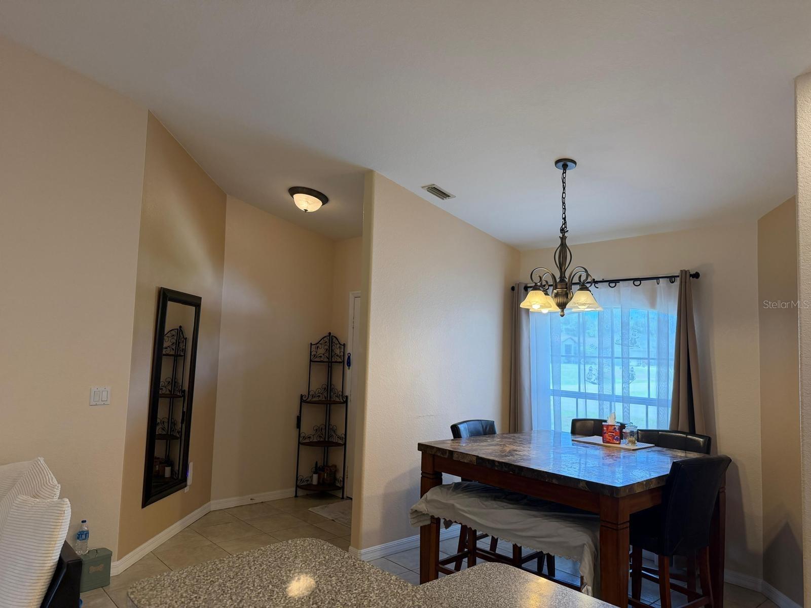 2204 SPARKLE LN — photo 18