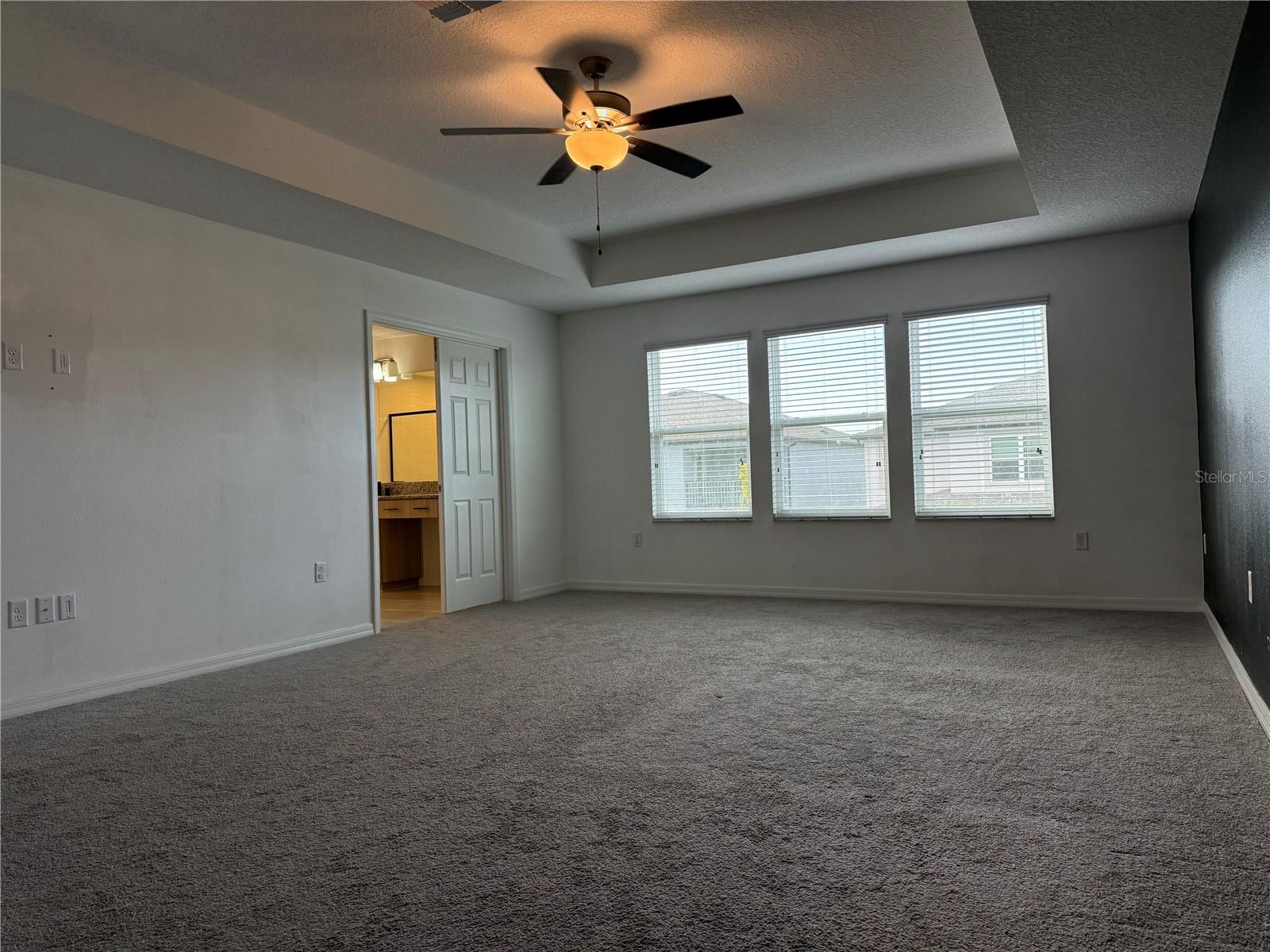 33263 SYCAMORE LEAF DR — photo 10