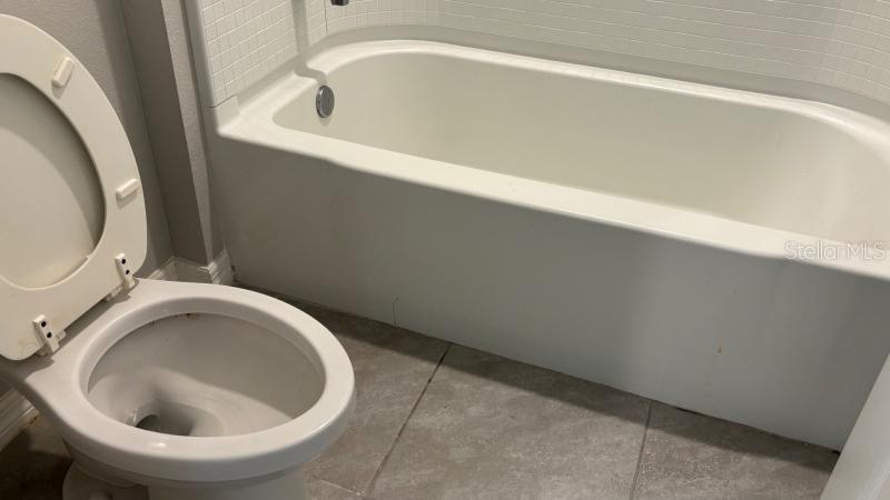 16453 WOODSIDE GLN — photo 15