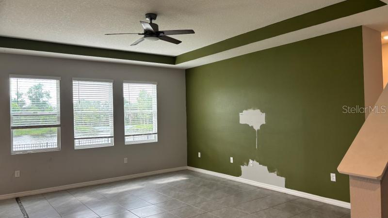16453 WOODSIDE GLN — photo 2