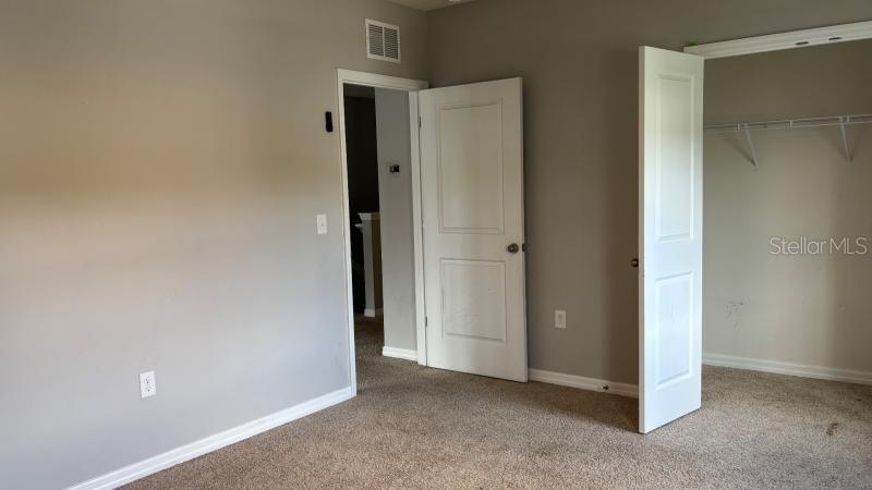 16453 WOODSIDE GLN — photo 6