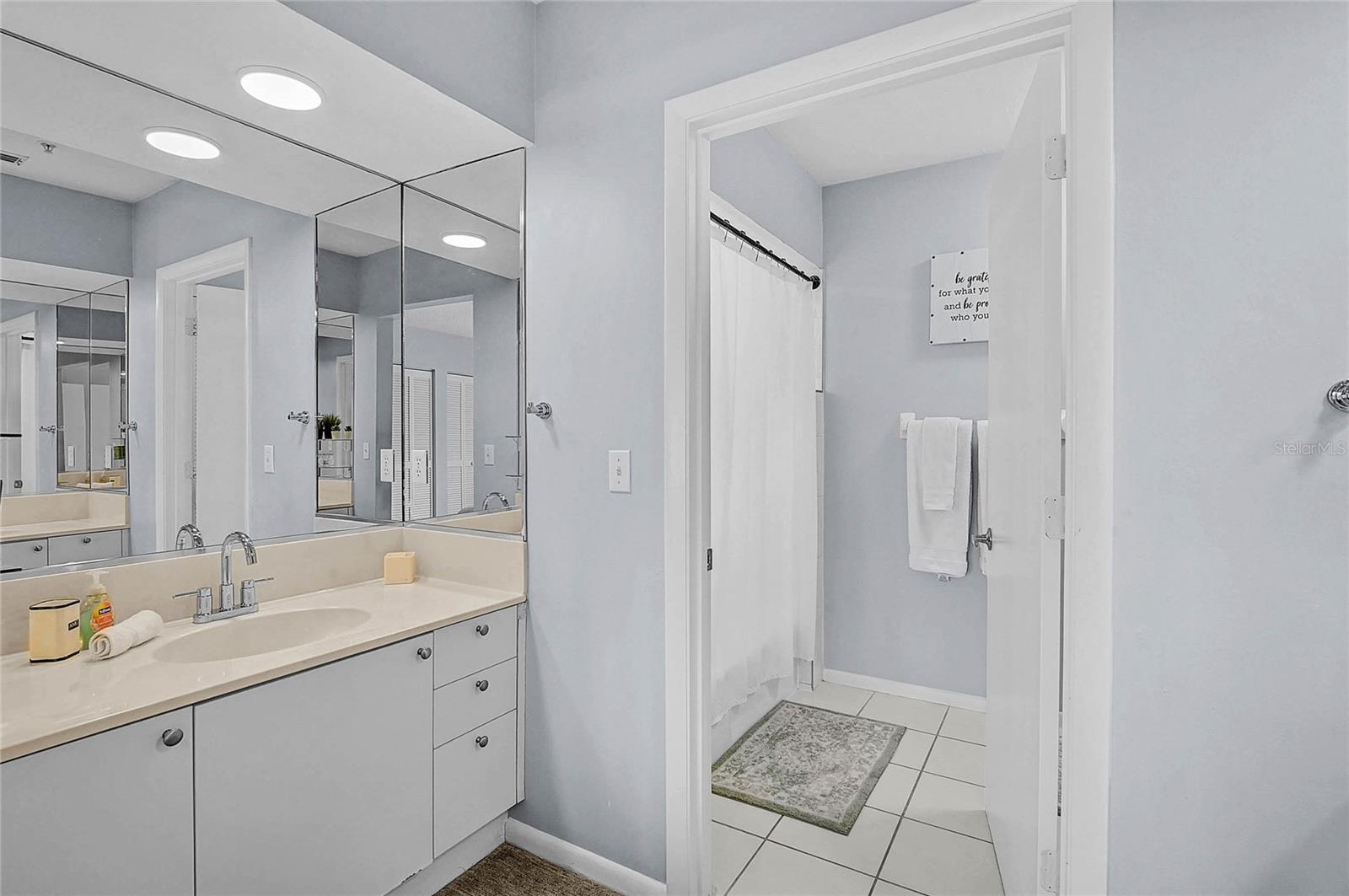 508 FOREST WAY — photo 21