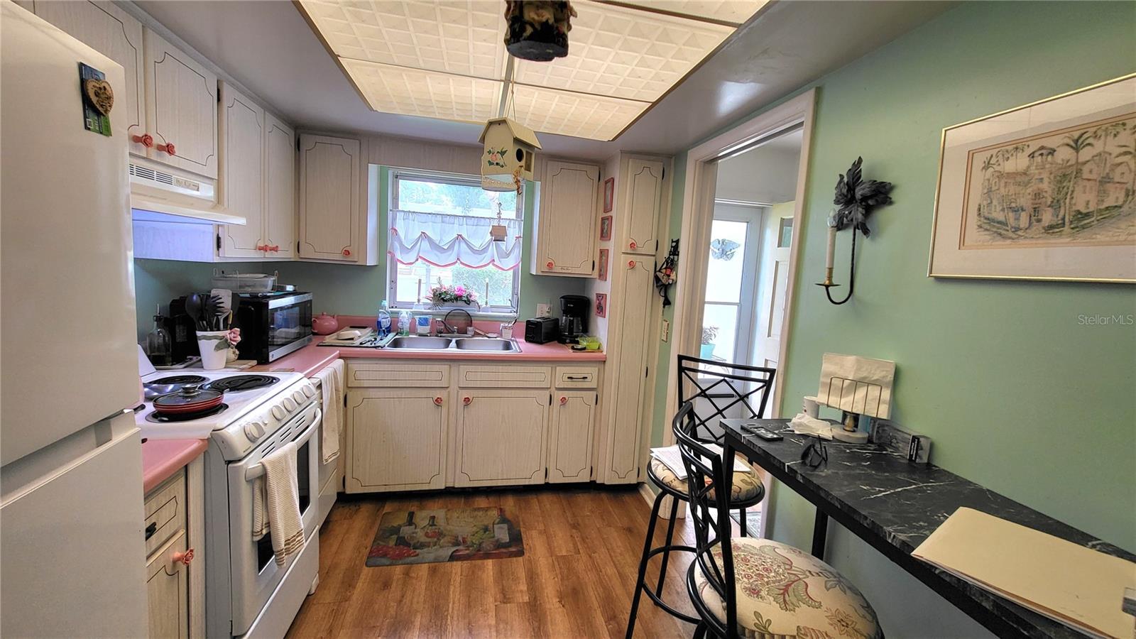 1421 NORMANDY PARK DR #4 — photo 3
