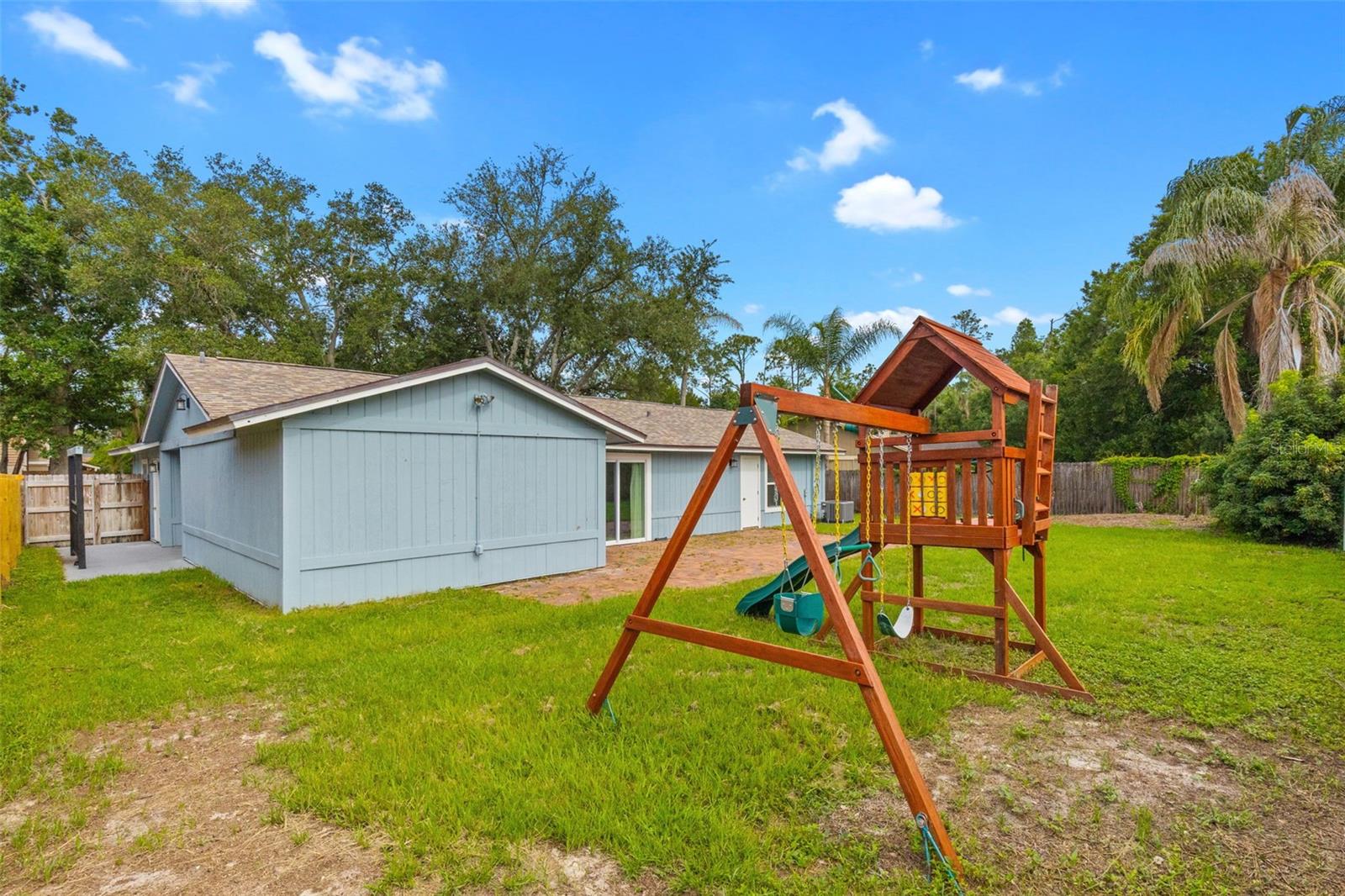 15917 COUNTRY FARM PL — photo 39
