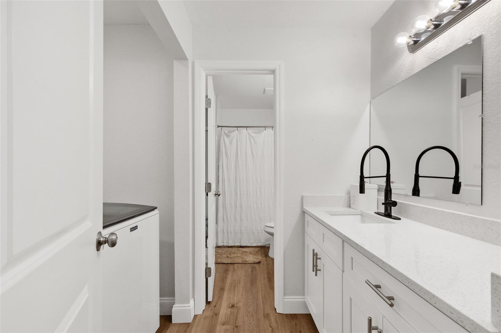 15917 COUNTRY FARM PL — photo 29