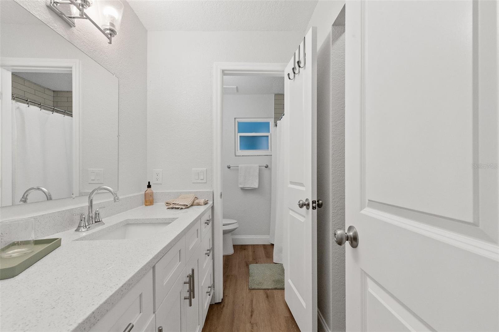 15917 COUNTRY FARM PL — photo 25