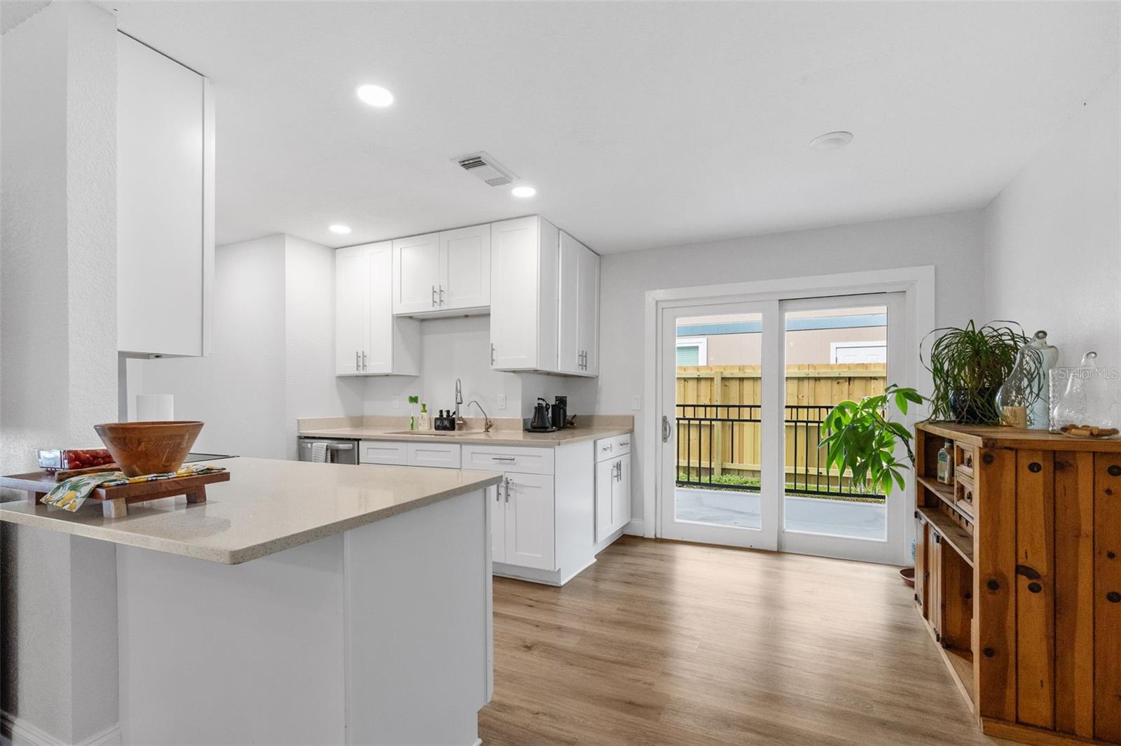 15917 COUNTRY FARM PL — photo 16