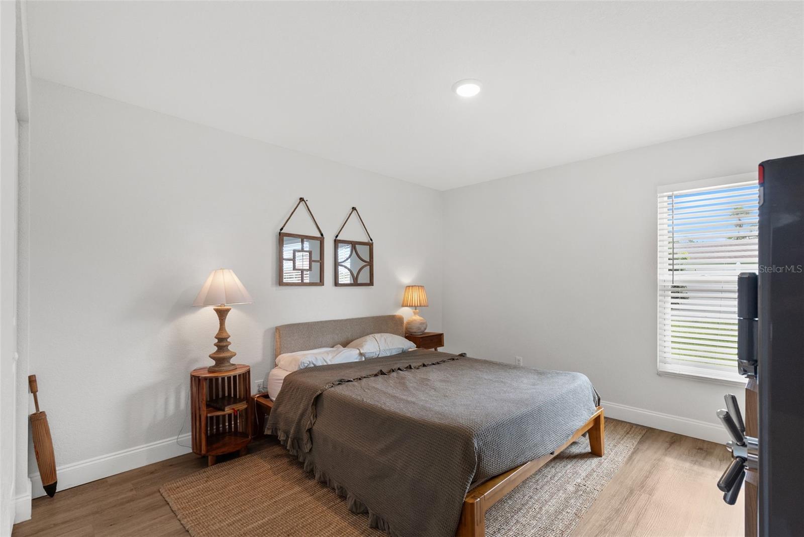 15917 COUNTRY FARM PL — photo 33