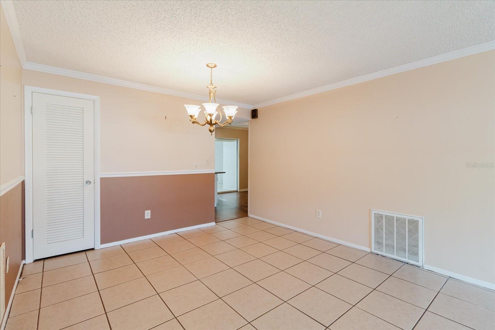 1201 CARA DR — photo 24