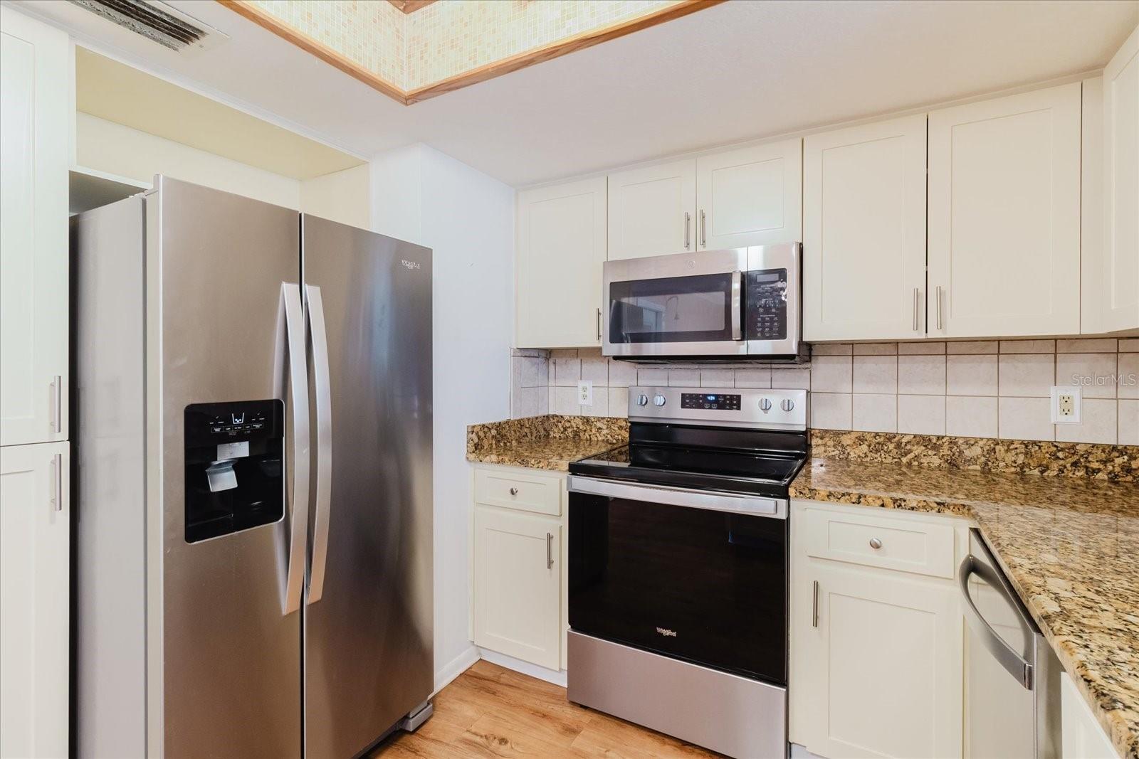 1201 CARA DR — photo 30
