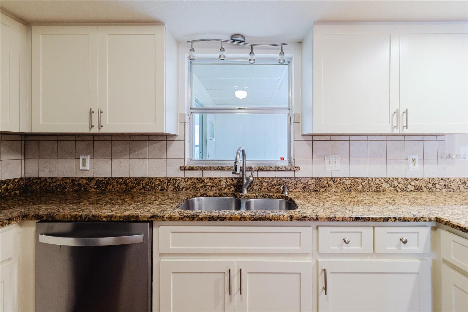 1201 CARA DR — photo 28