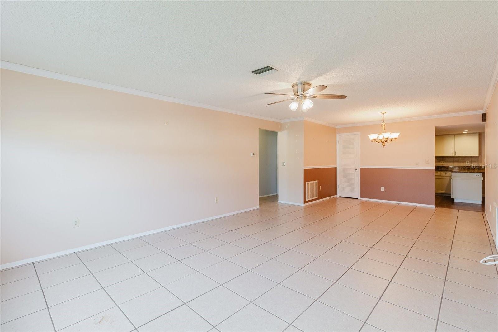 1201 CARA DR — photo 2