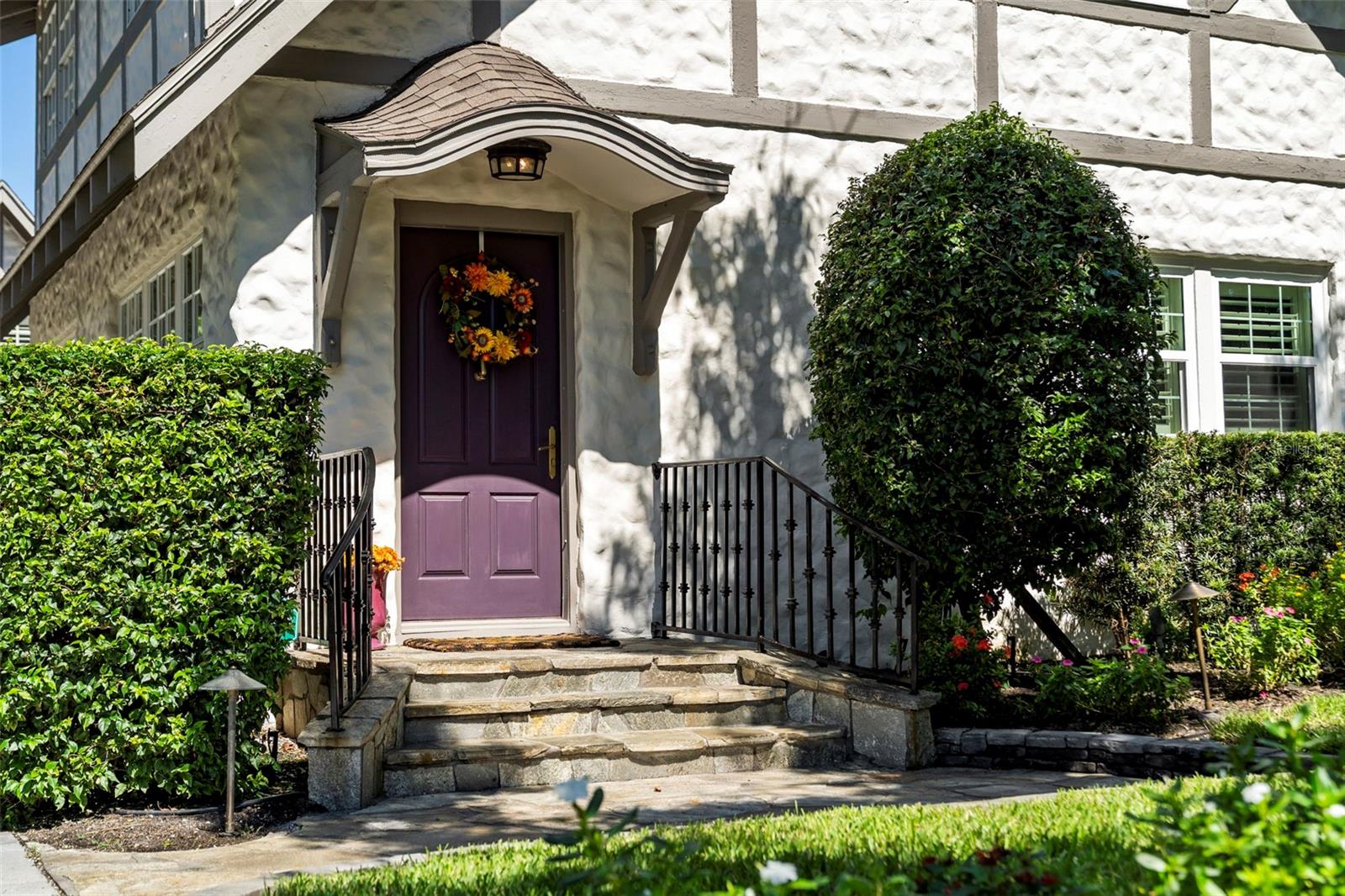 1829 BOUGAINVILLEA ST — photo 11