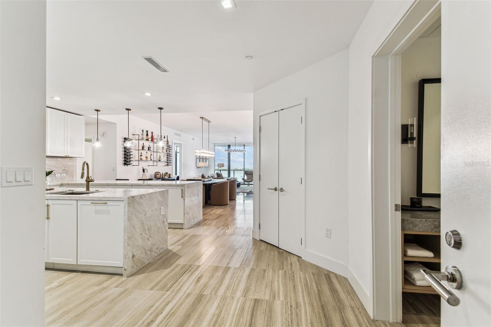 3101 BAYSHORE BLVD #1402 — photo 36