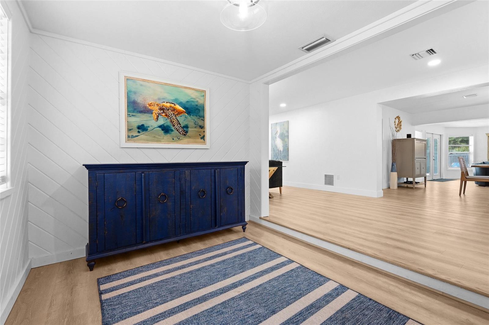 2480 ALAMEDA AVE — photo 17