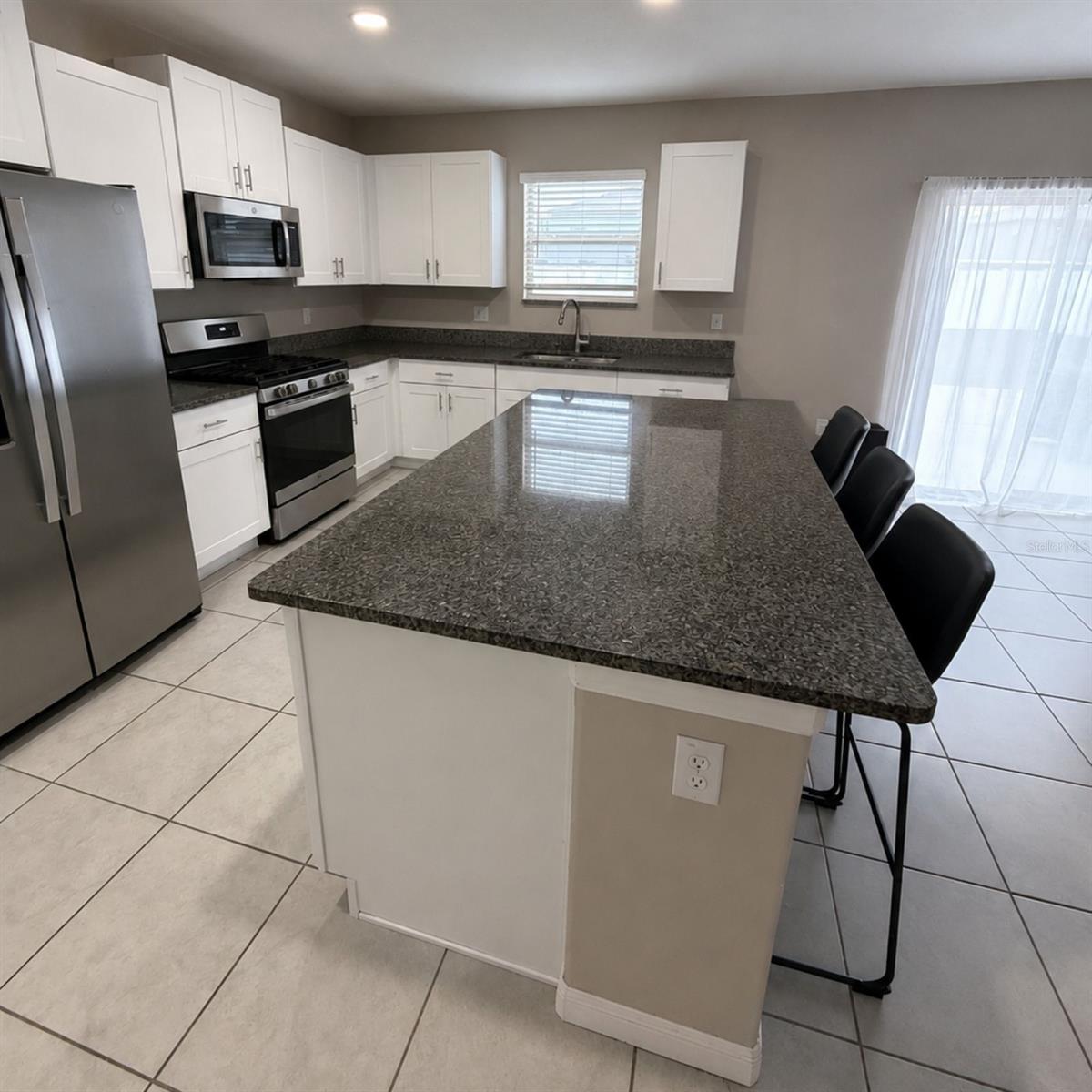 10364 ALDER GREEN DR — photo 9