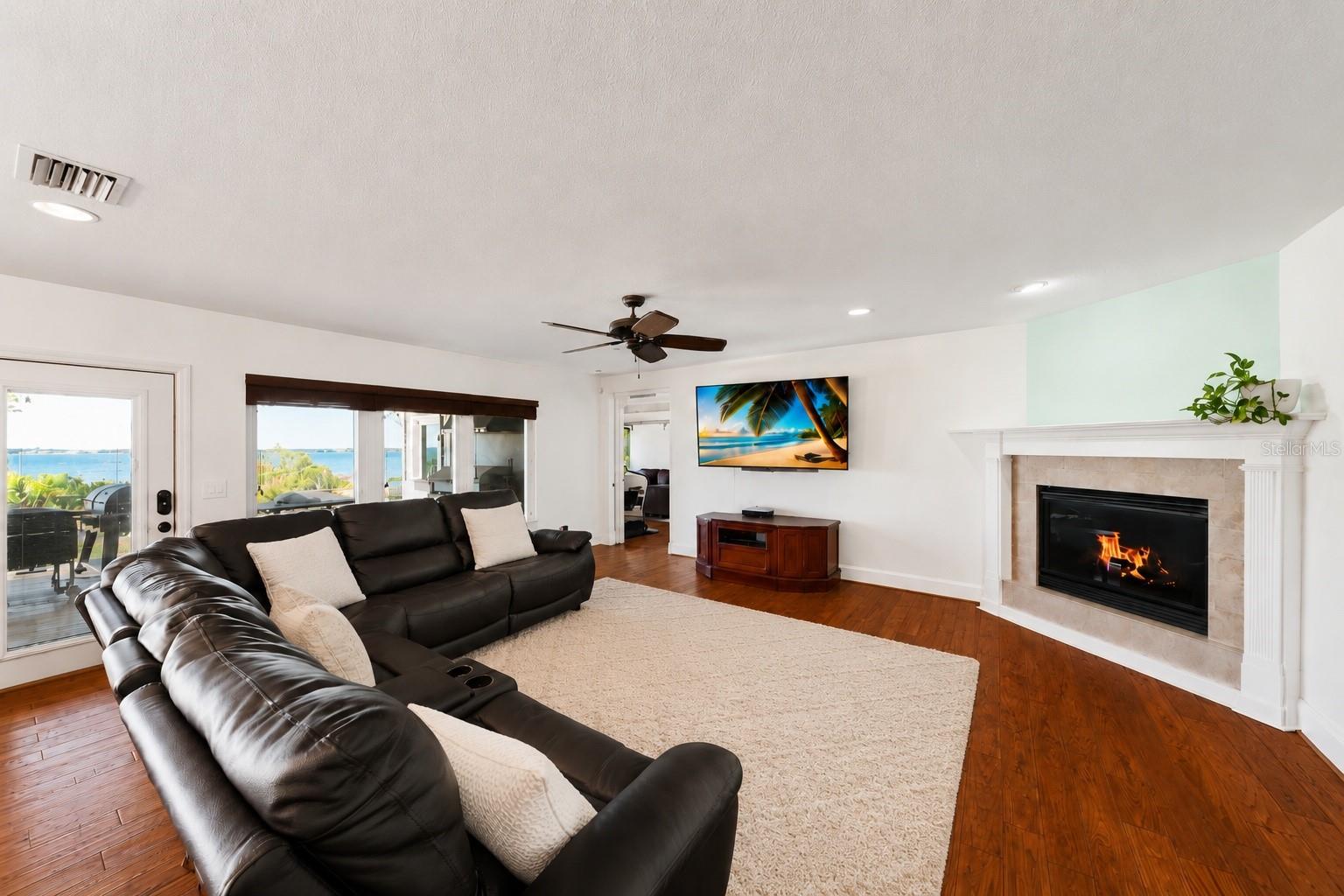 4900 RIVERVIEW BLVD — photo 16