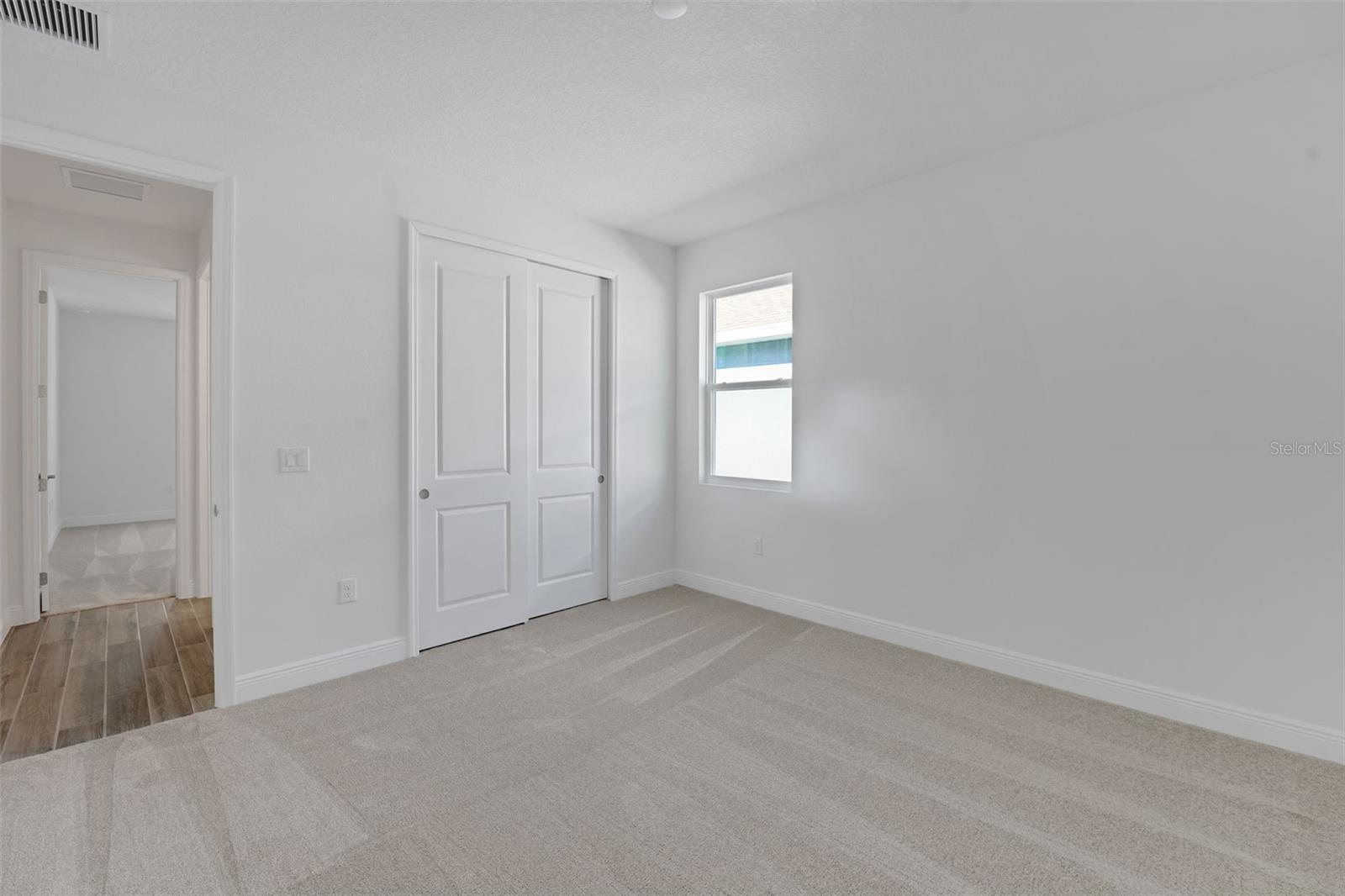 17546 VALLEYWOOD PKWY — photo 6