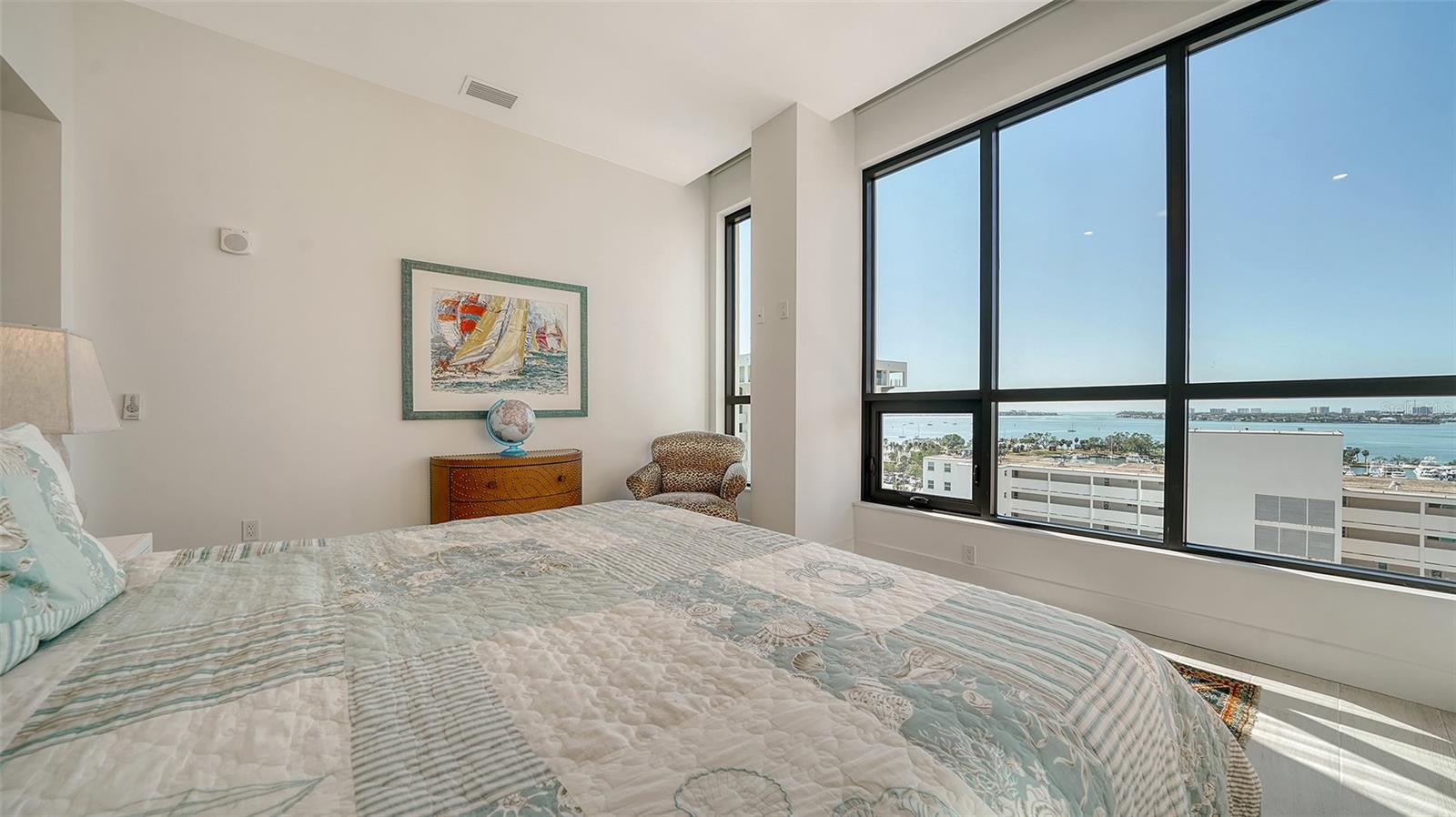 33 S PALM AVE #901 — photo 22