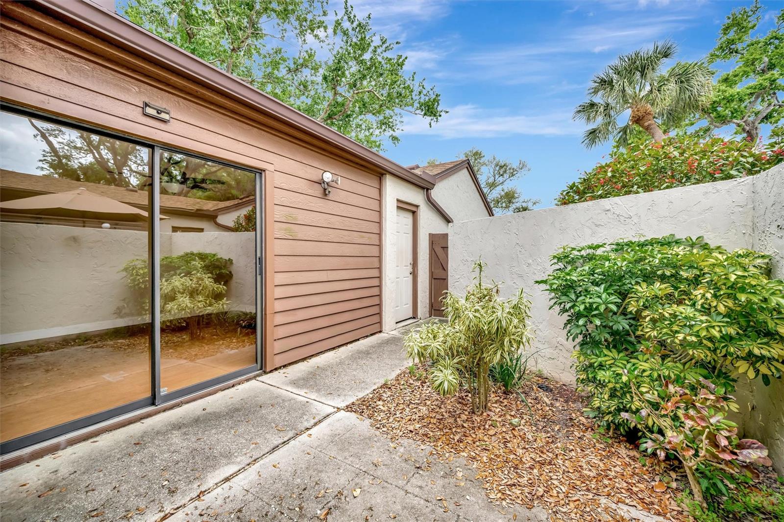 2925 PARK LAKE DR #12 — photo 5