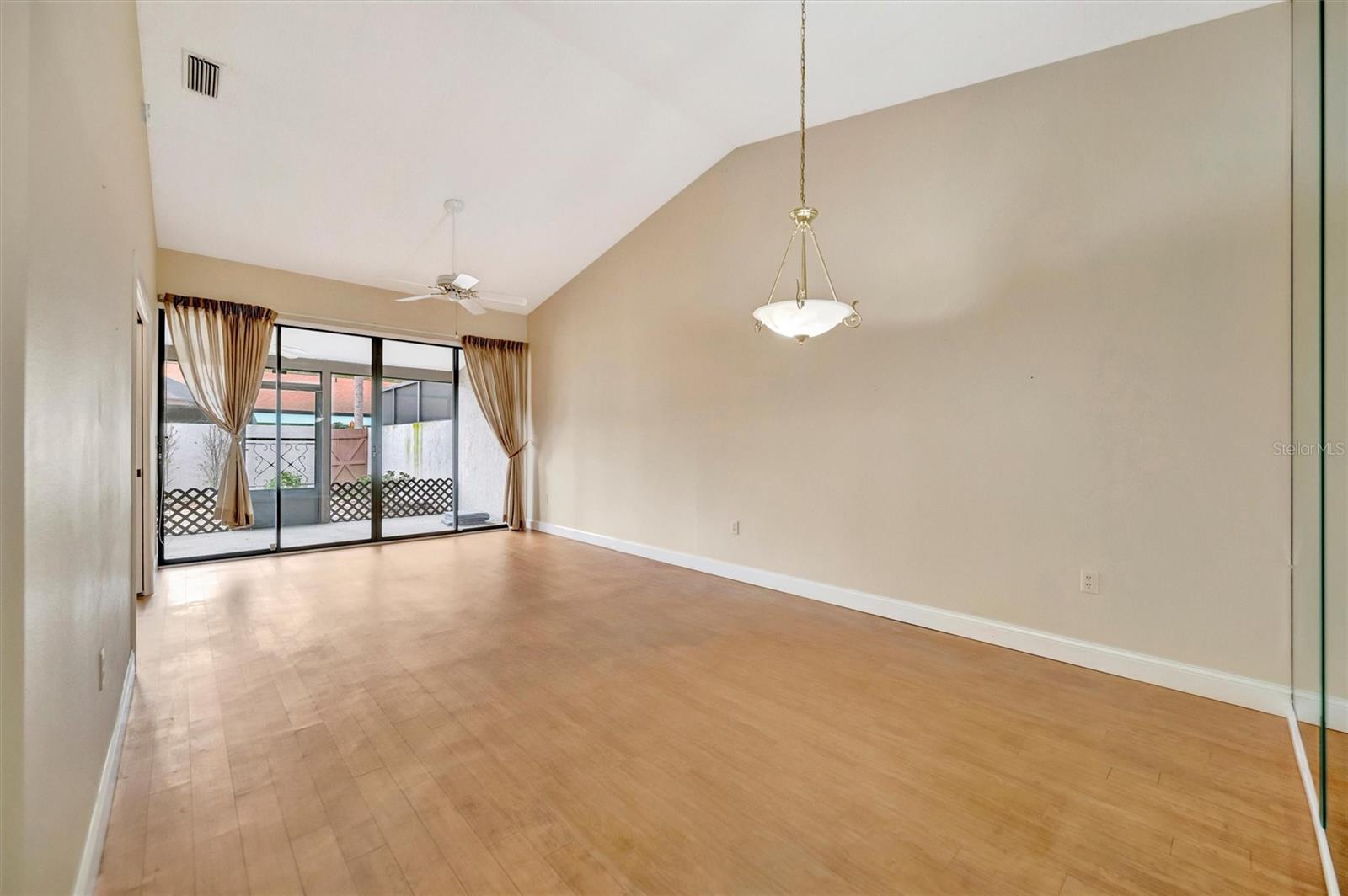 2925 PARK LAKE DR #12 — photo 11