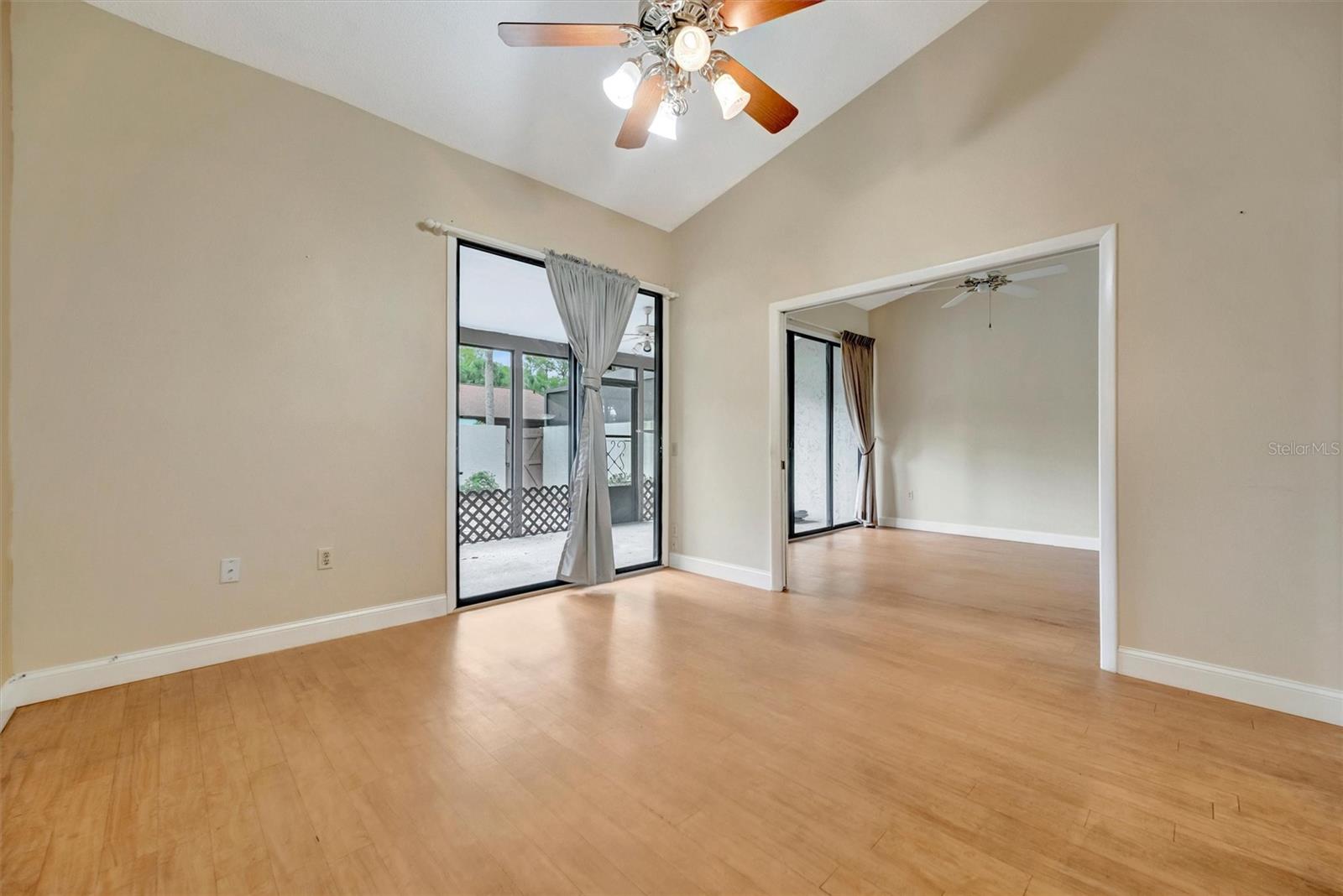 2925 PARK LAKE DR #12 — photo 16
