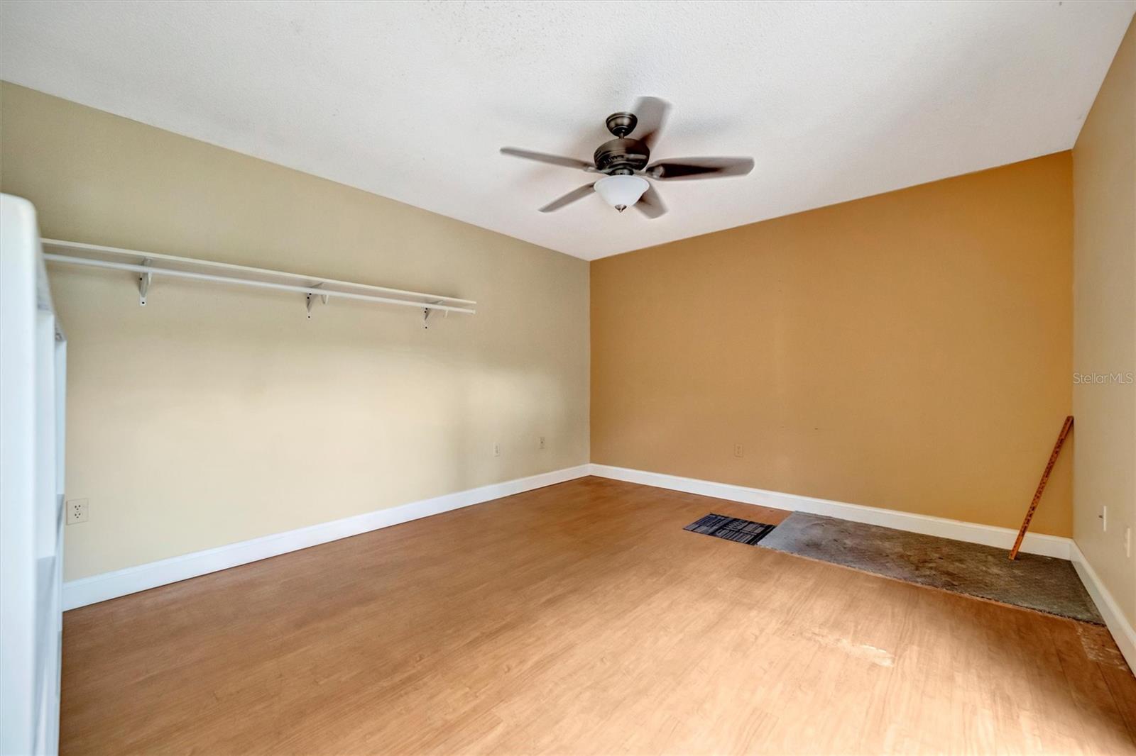 2925 PARK LAKE DR #12 — photo 22