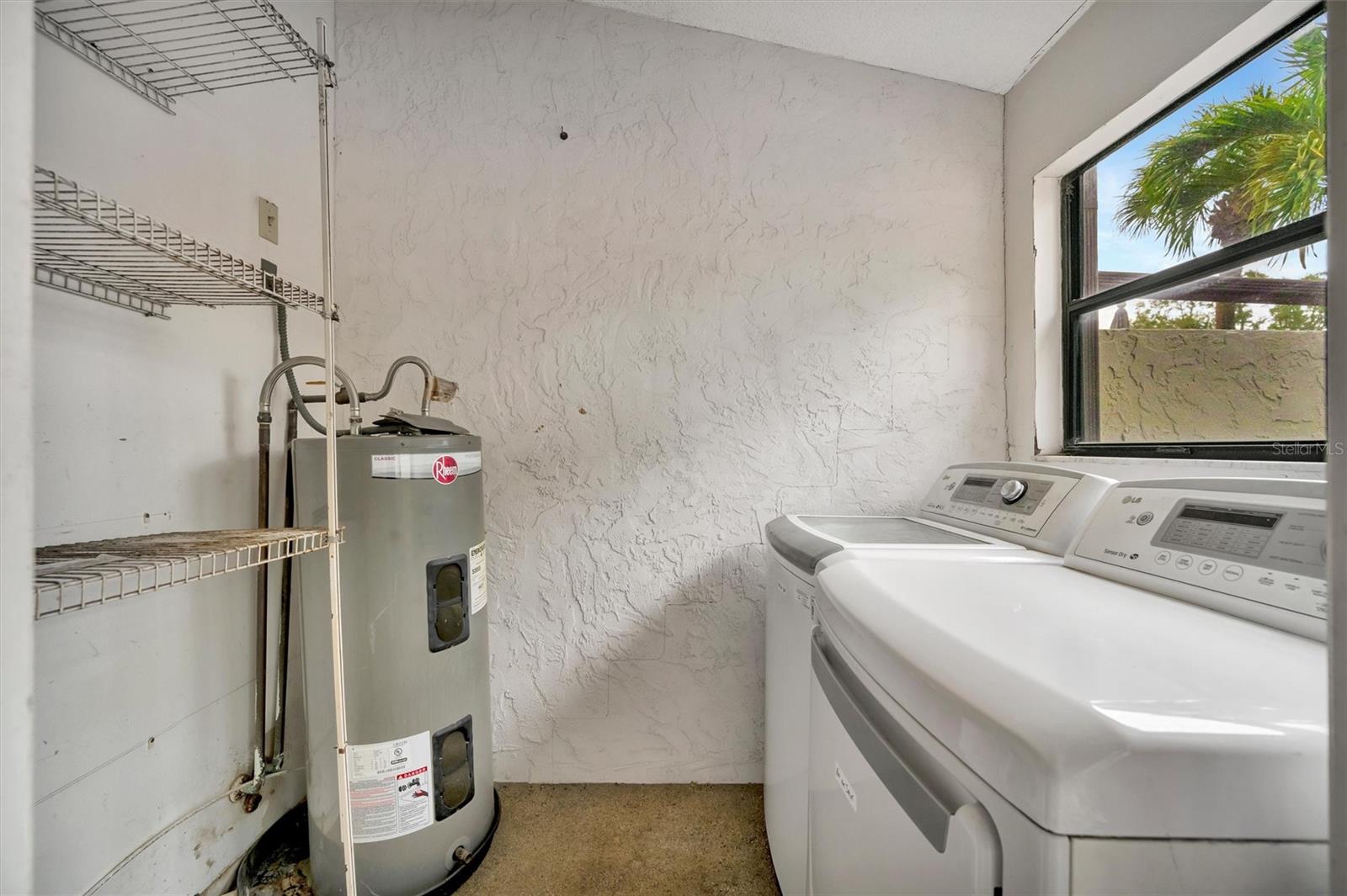 2925 PARK LAKE DR #12 — photo 31