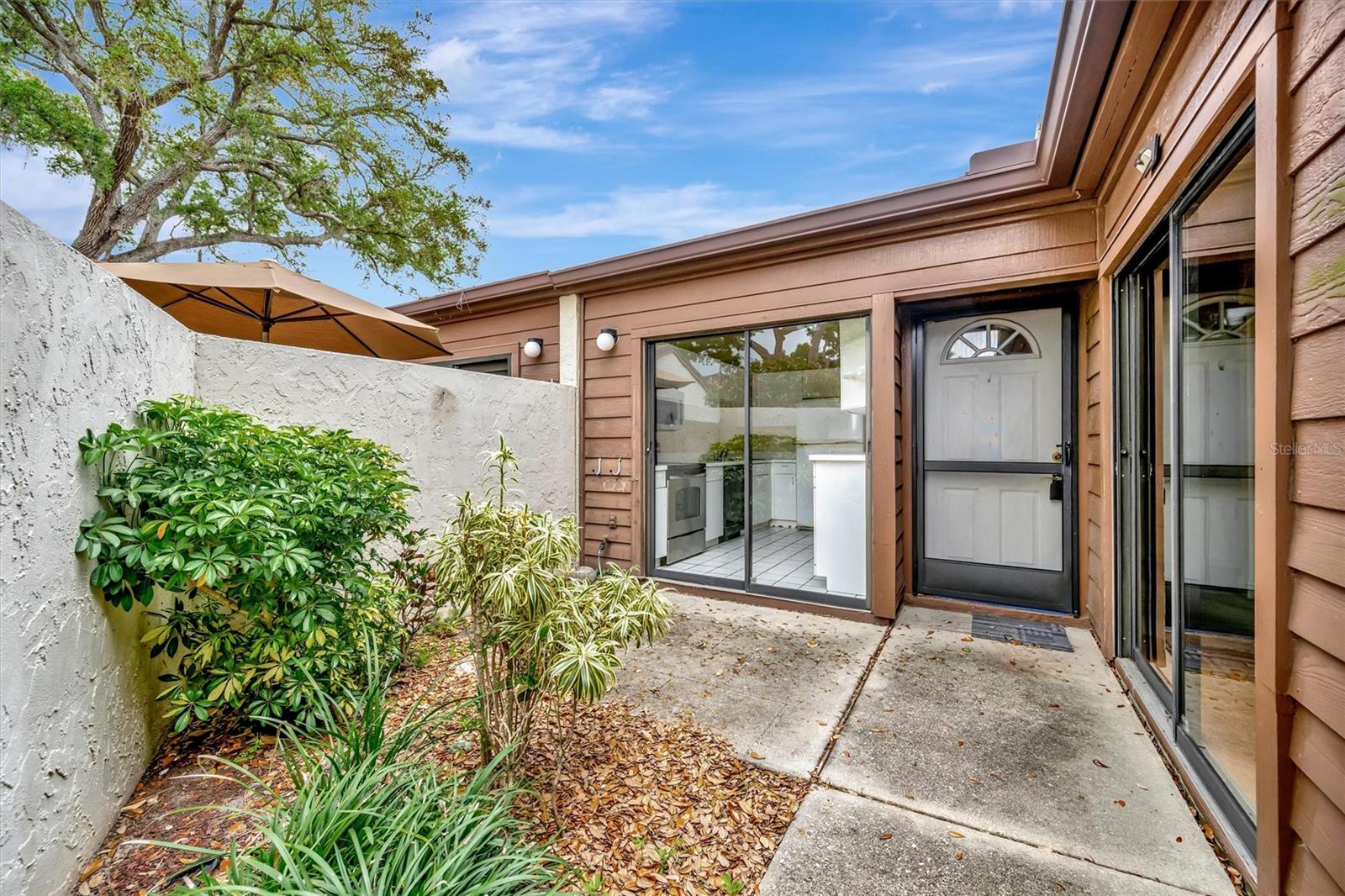 2925 PARK LAKE DR #12 — photo 3