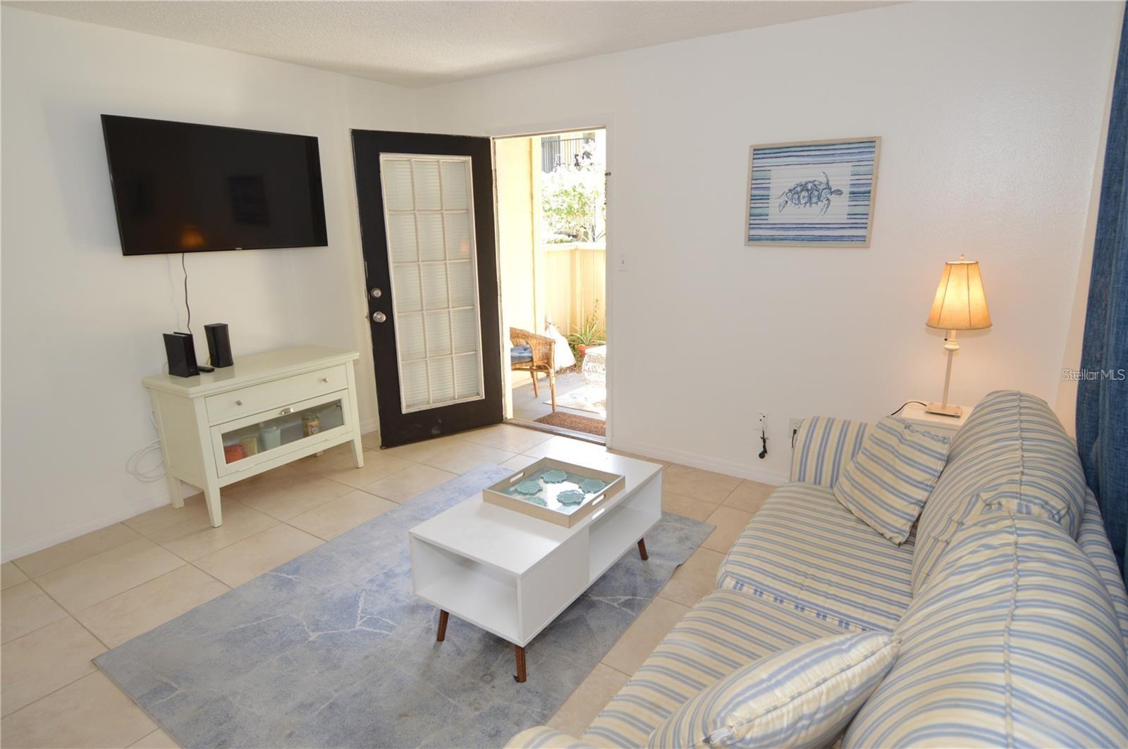 8625 MALLARD RESERVE DR #101 — photo 18