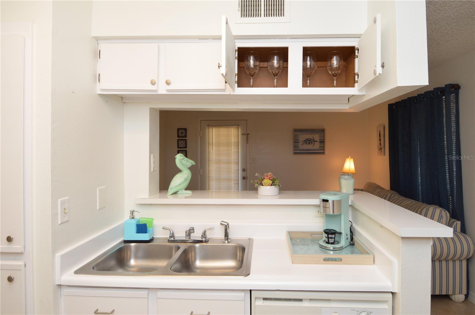8625 MALLARD RESERVE DR #101 — photo 7