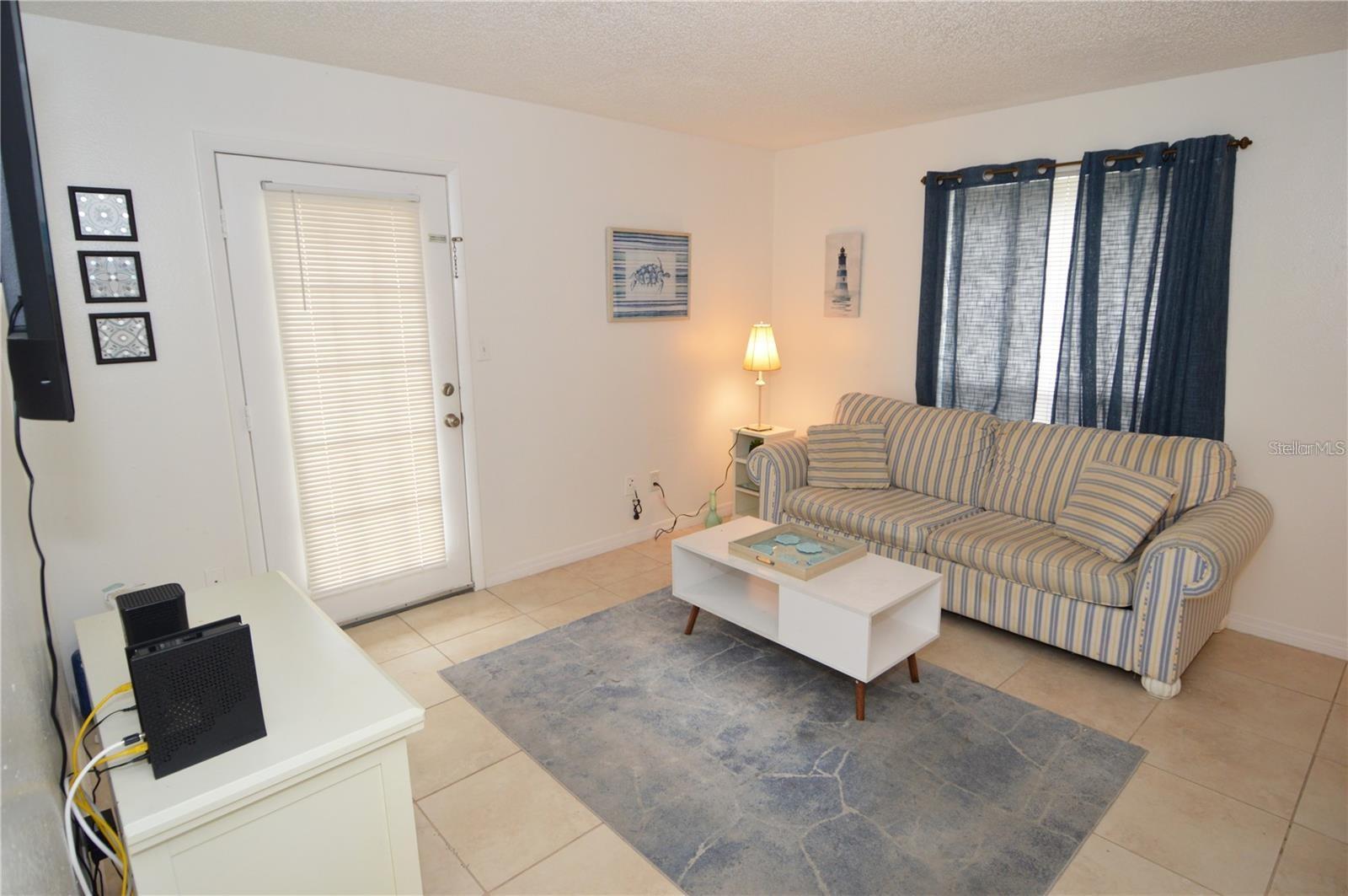 8625 MALLARD RESERVE DR #101 — photo 15