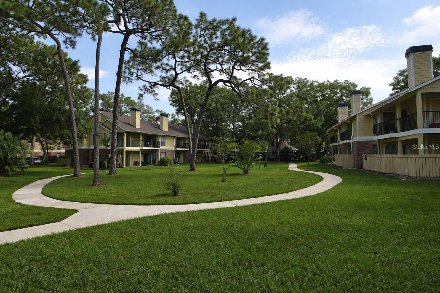8625 MALLARD RESERVE DR #101 — photo 43