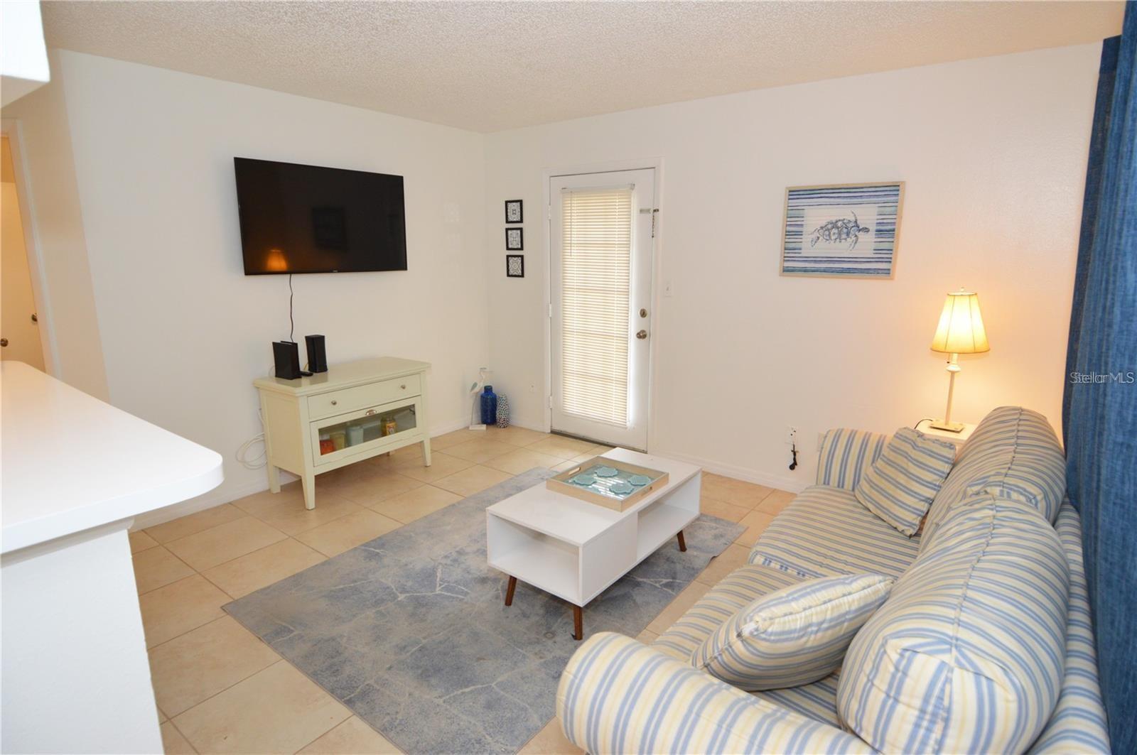 8625 MALLARD RESERVE DR #101 — photo 19