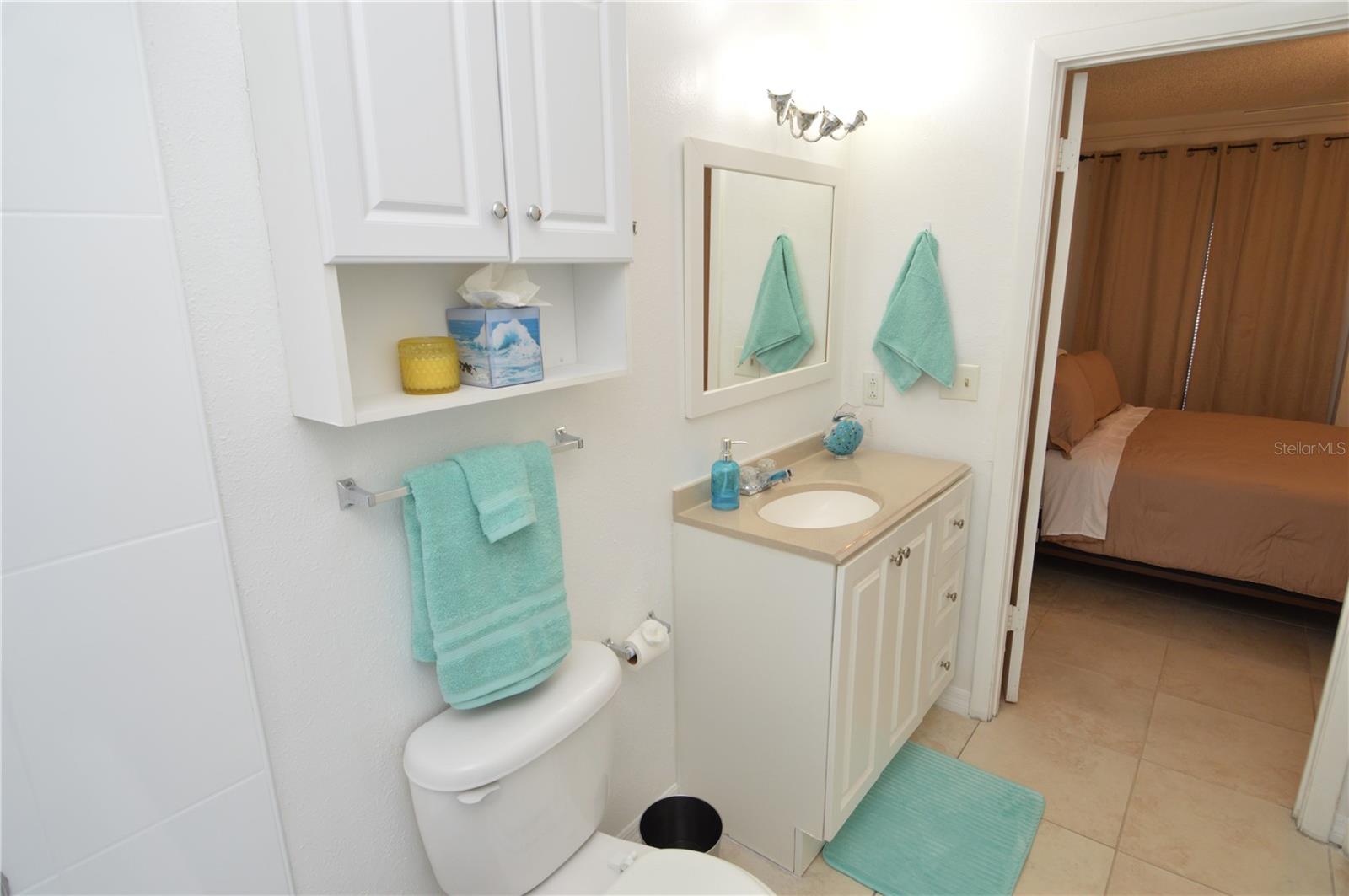 8625 MALLARD RESERVE DR #101 — photo 32