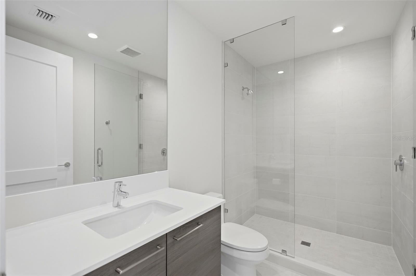 301 1ST ST S #1001 — photo 28