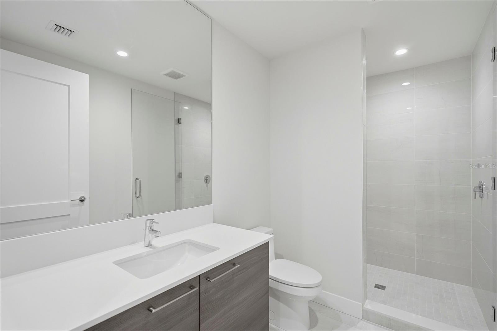 301 1ST ST S #1001 — photo 36