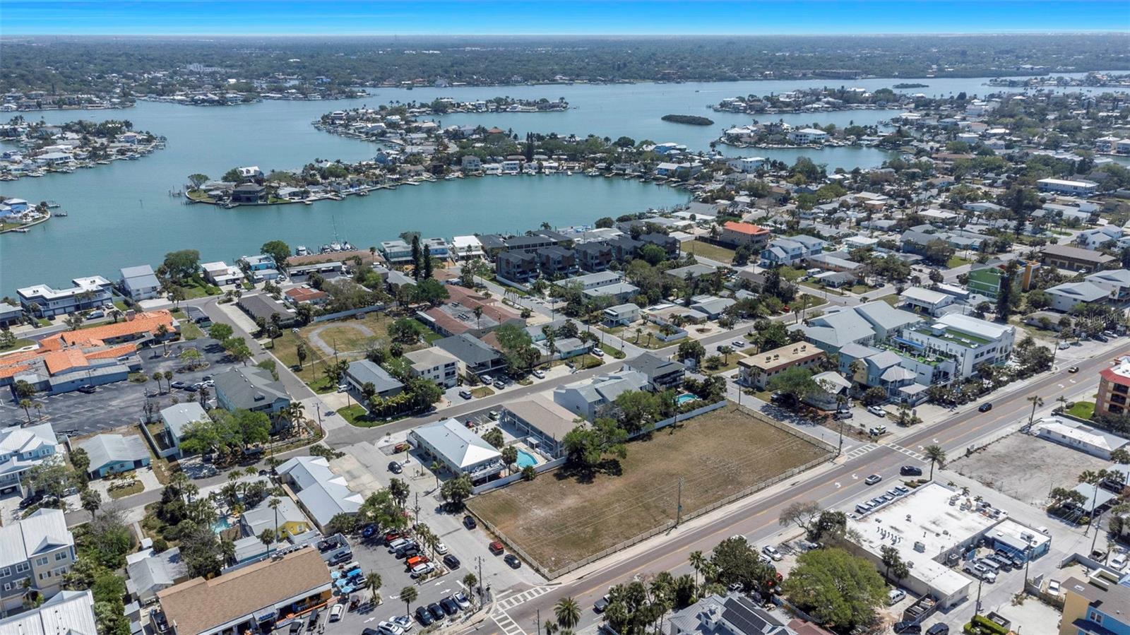 2300 GULF BLVD — photo 17
